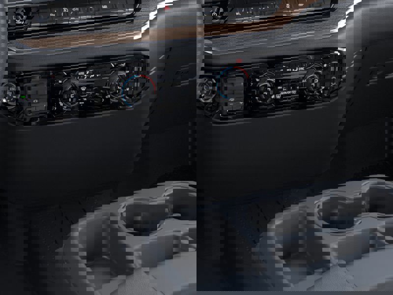 New 2025 Chevrolet Silverado 1500 LT w/ Safety Package image 23