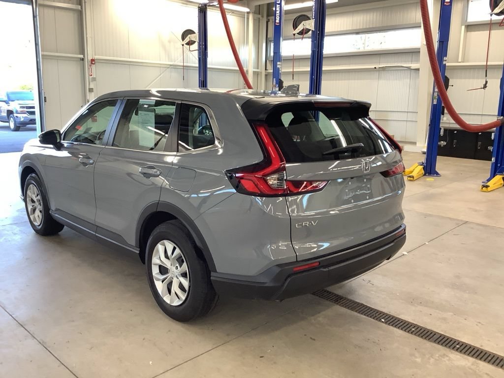 Certified 2023 Honda CR-V LX image 3
