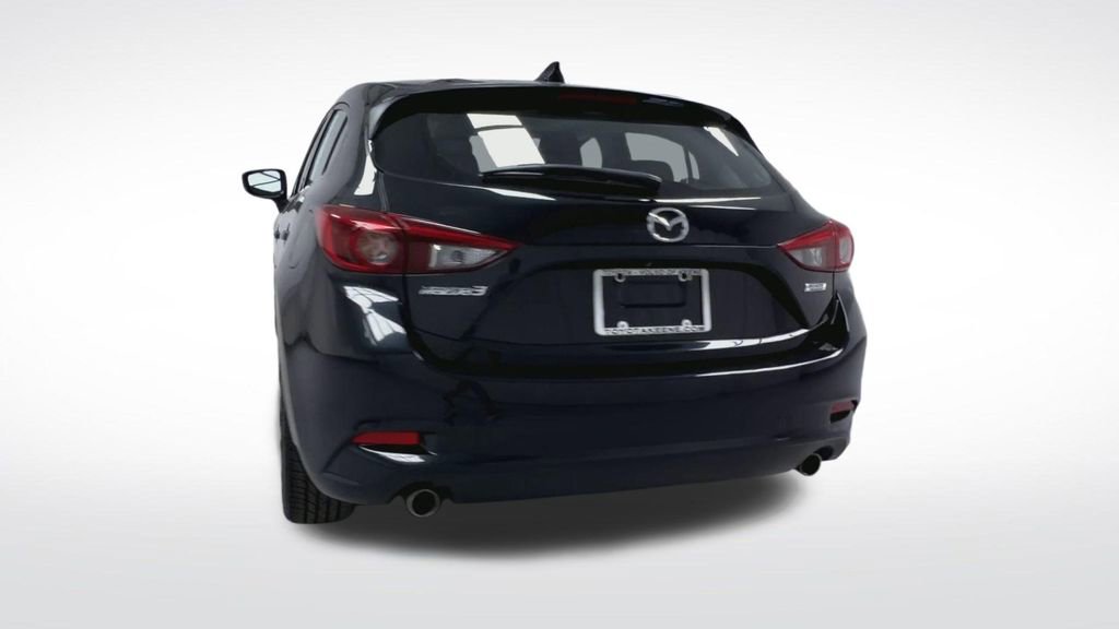 Used 2017 MAZDA MAZDA3 Grand Touring w/ Premium Equipment Package FWD image 7