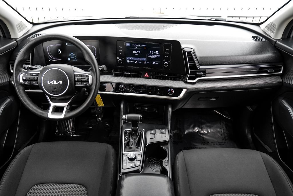 Used 2023 Kia Sportage LX AWD/4WD image 10