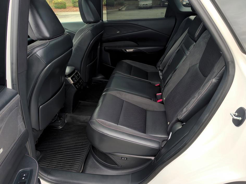 Used 2024 Lexus RX 350 w/ Convenience Package image 9