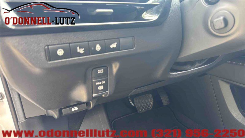 Used 2025 Nissan Murano Platinum w/ Cargo Package image 17