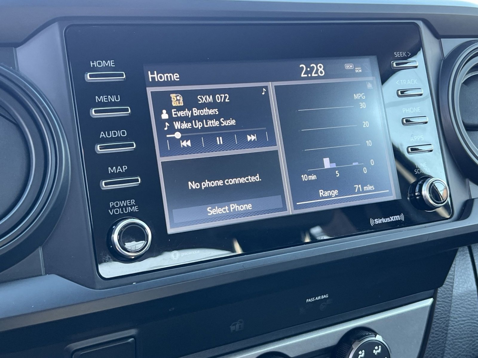 Used 2023 Toyota Tacoma SR image 17