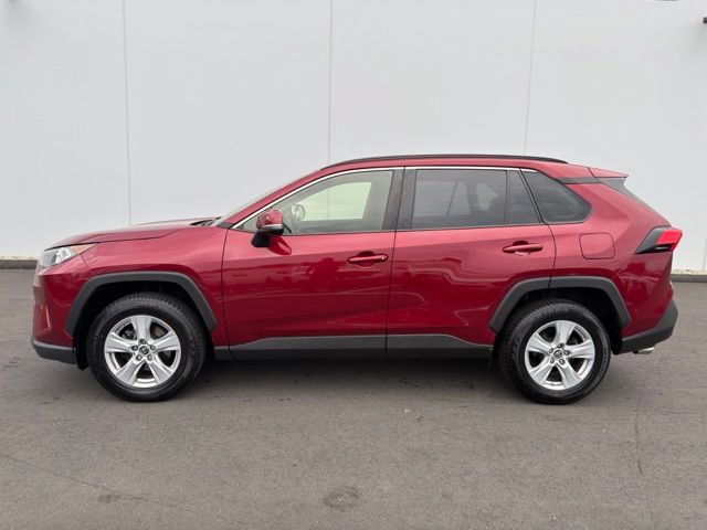Used 2019 Toyota RAV4 XLE AWD/4WD image 9