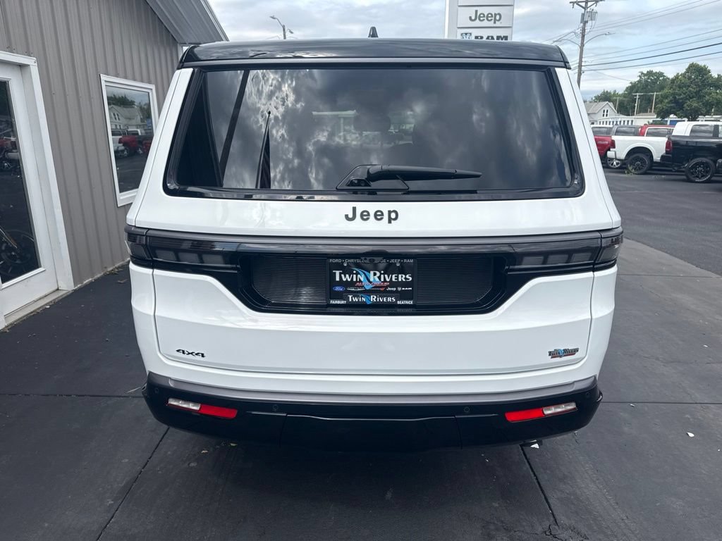 New 2026 Jeep Grand Wagoneer L Summit AWD/4WD image 4