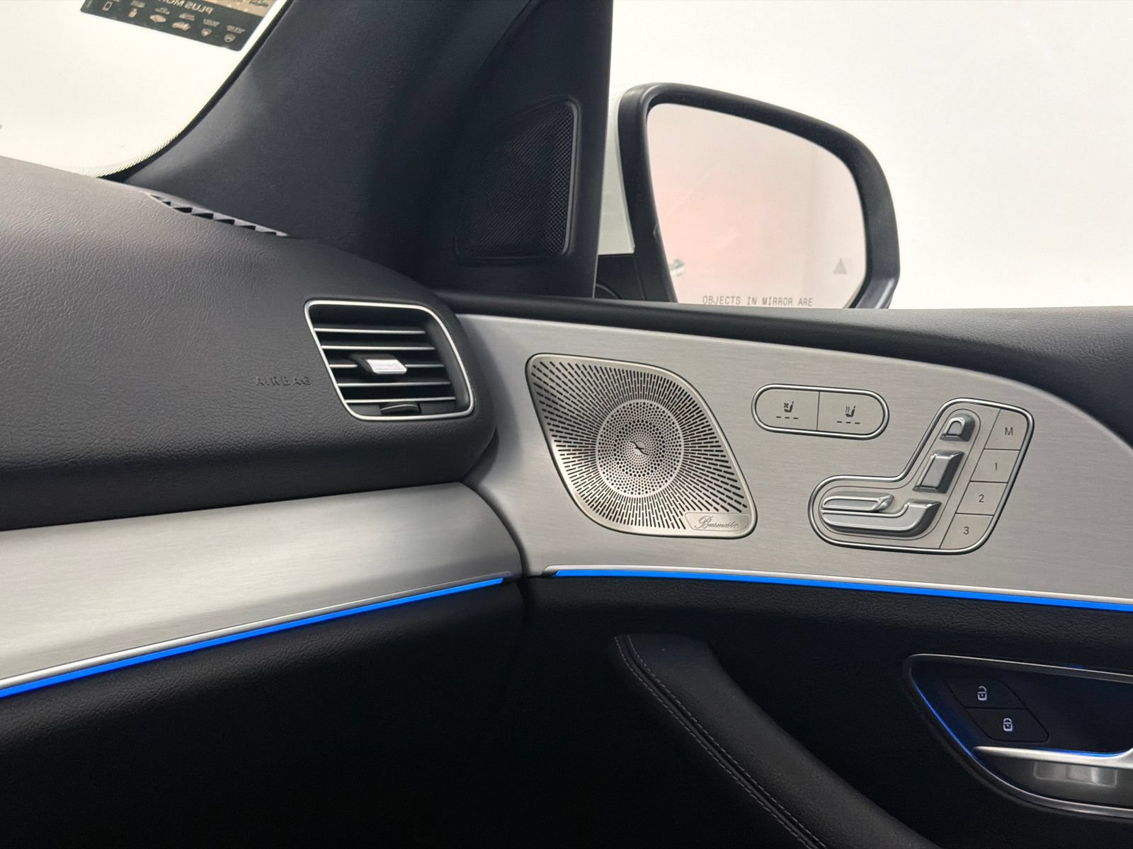Used 2025 Mercedes-Benz GLE 350 4MATIC image 28