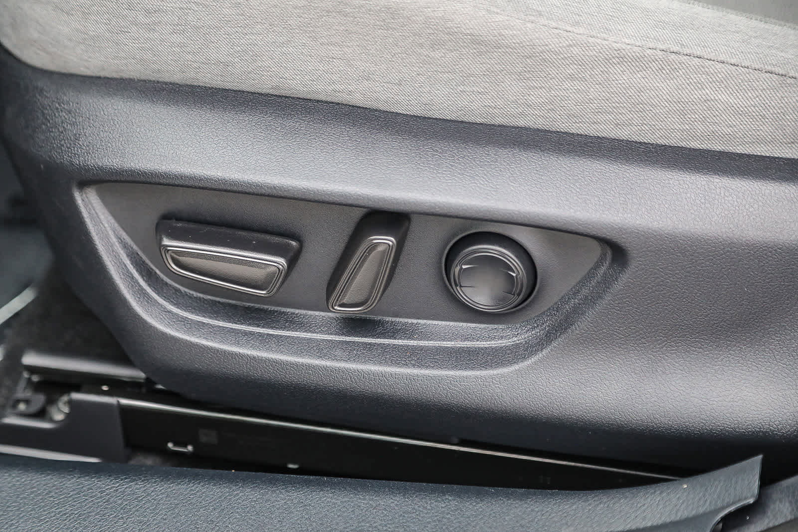 Certified 2025 Toyota Camry LE w/ Convenience Package image 18