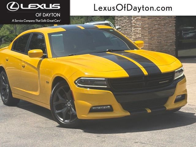 Used 2017 Dodge Charger R/T w/ Plus Group RWD image 1