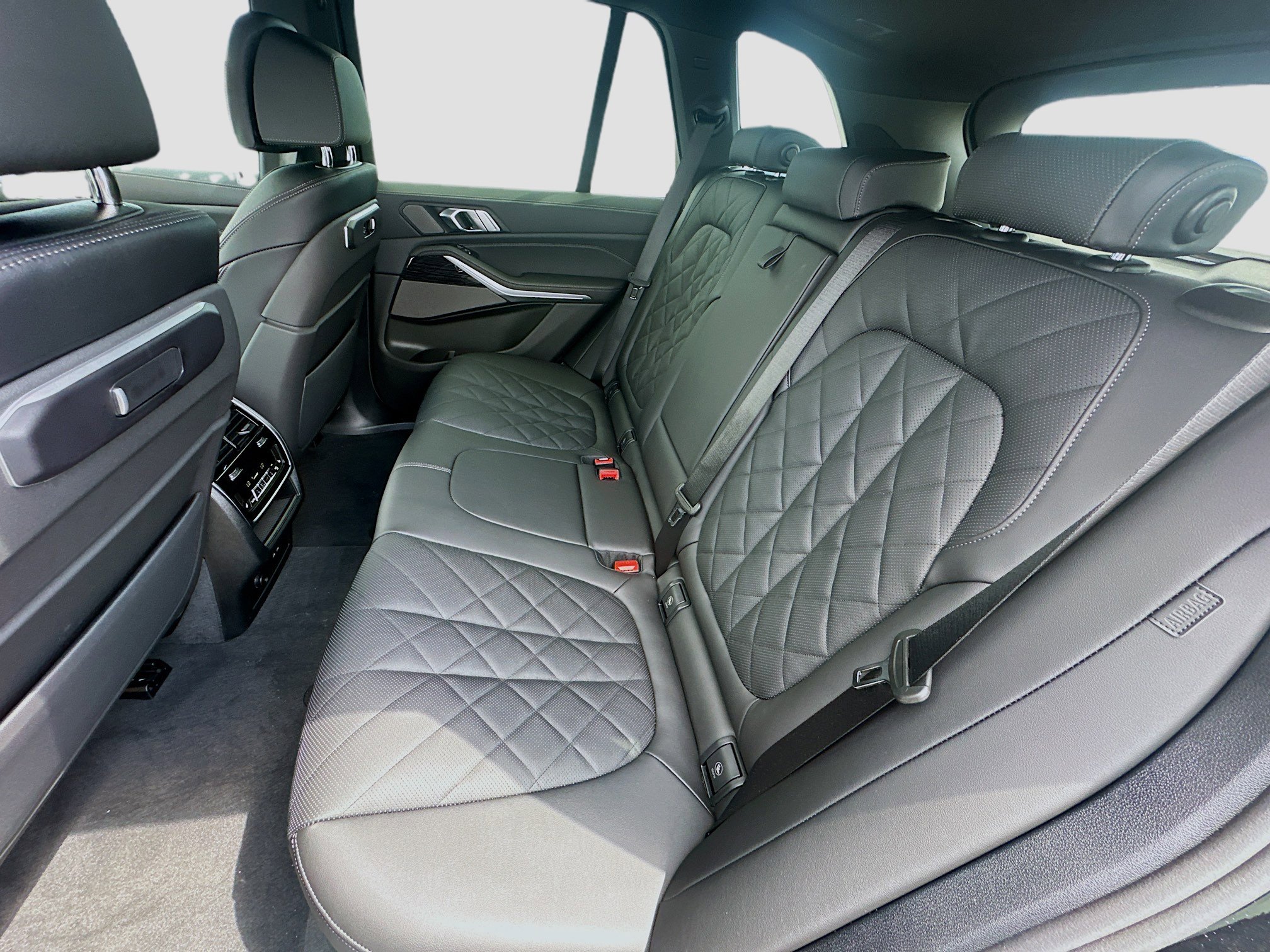 New 2026 BMW X5 sDrive40i w/ M Sport Package image 19