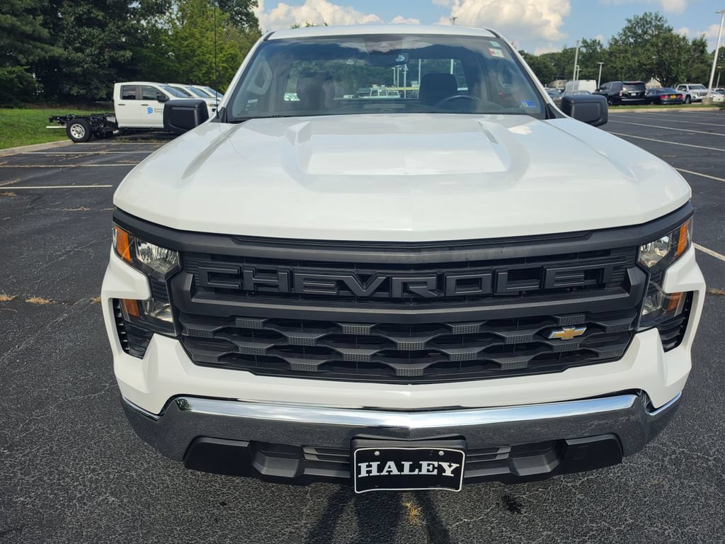 Used 2022 Chevrolet Silverado 1500 W/T RWD image 9