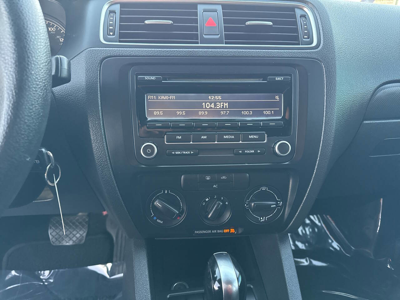 Used 2012 Volkswagen Jetta Sedan image 14