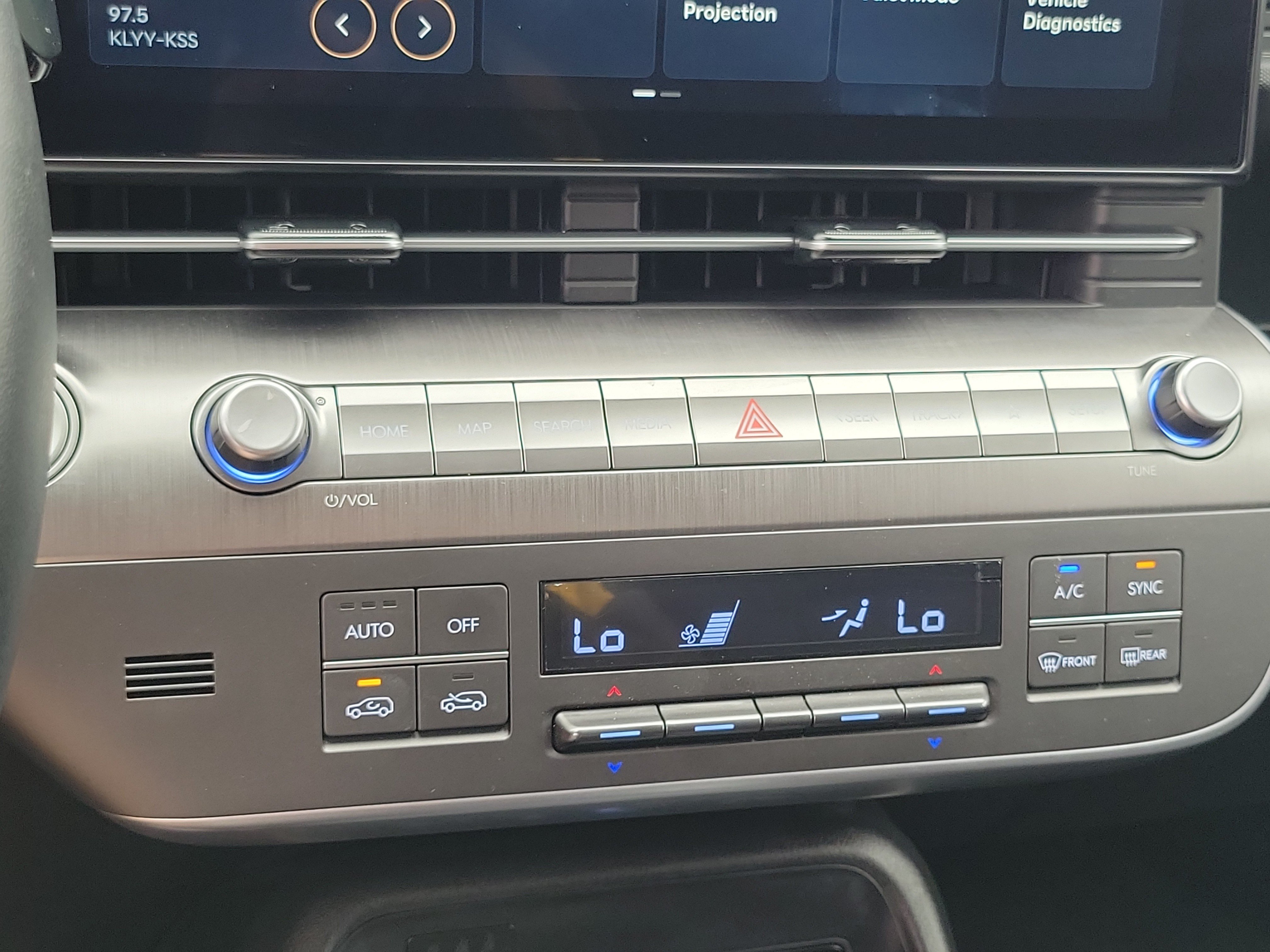 Certified 2026 Hyundai Kona SEL Sport FWD image 17