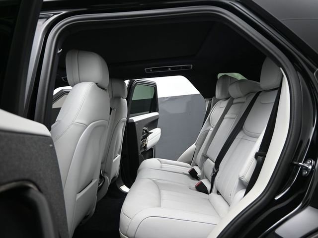 Used 2024 Land Rover Range Rover Sport SE image 16