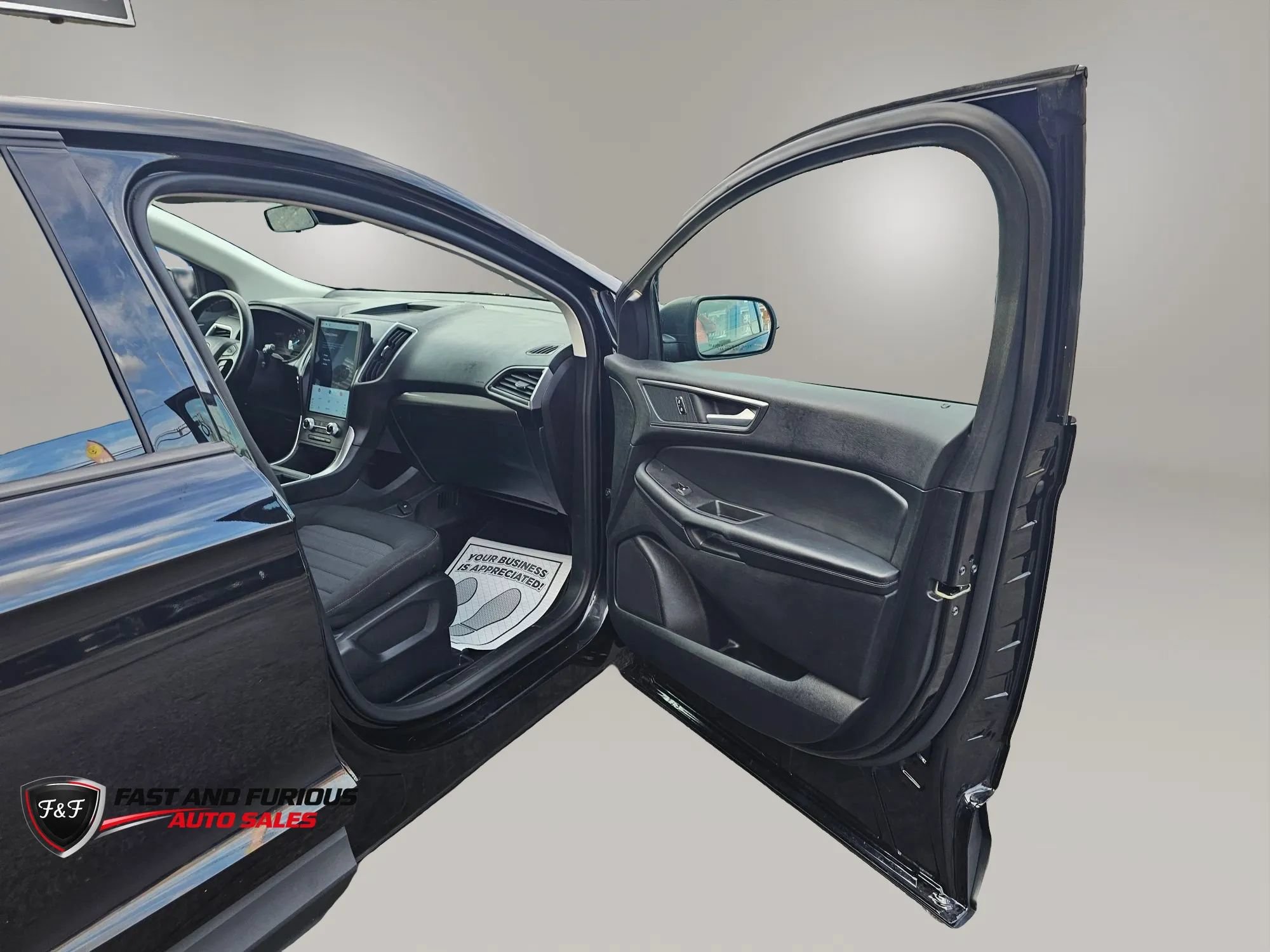 Used 2024 Ford Edge SE AWD/4WD image 11
