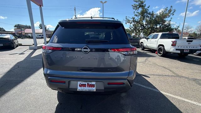 New 2026 Nissan Pathfinder SL image 5