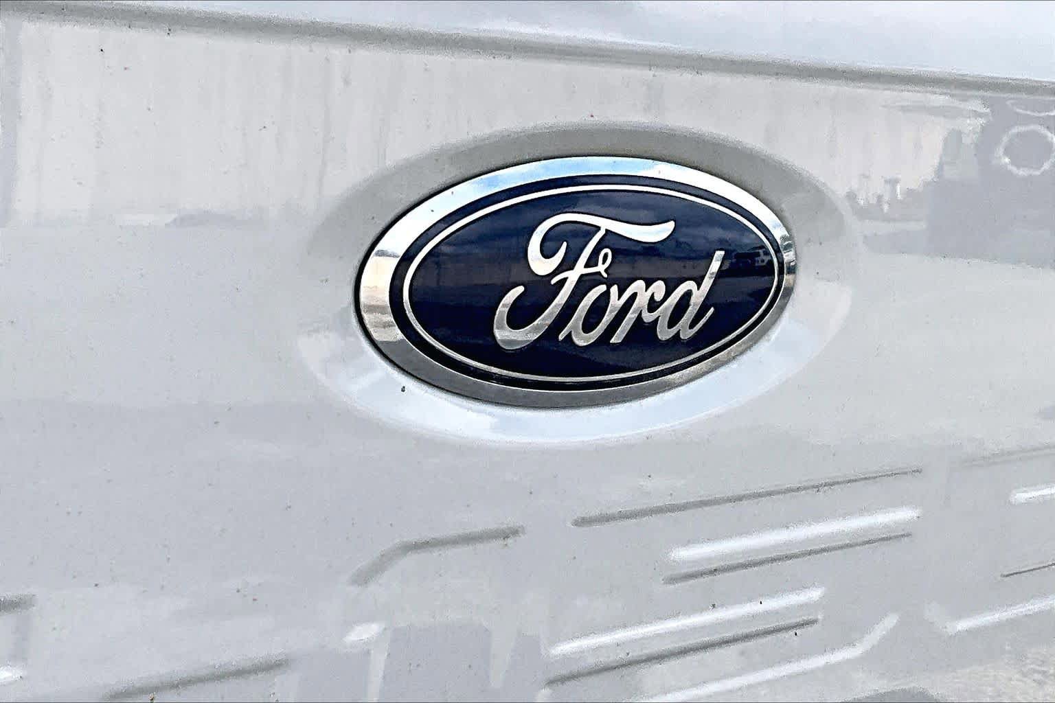 Used 2023 Ford F150 XLT w/ Equipment Group 302A High AWD/4WD image 31