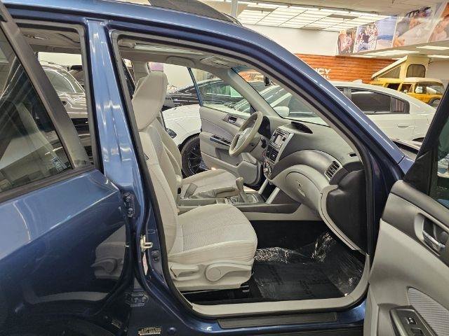 Used 2013 Subaru Forester 2.5X Premium w/ Popular Pkg 1 AWD/4WD image 32
