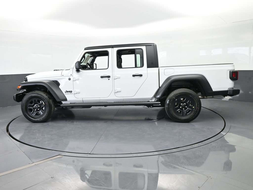 New 2026 Jeep Gladiator Sport AWD/4WD image 3