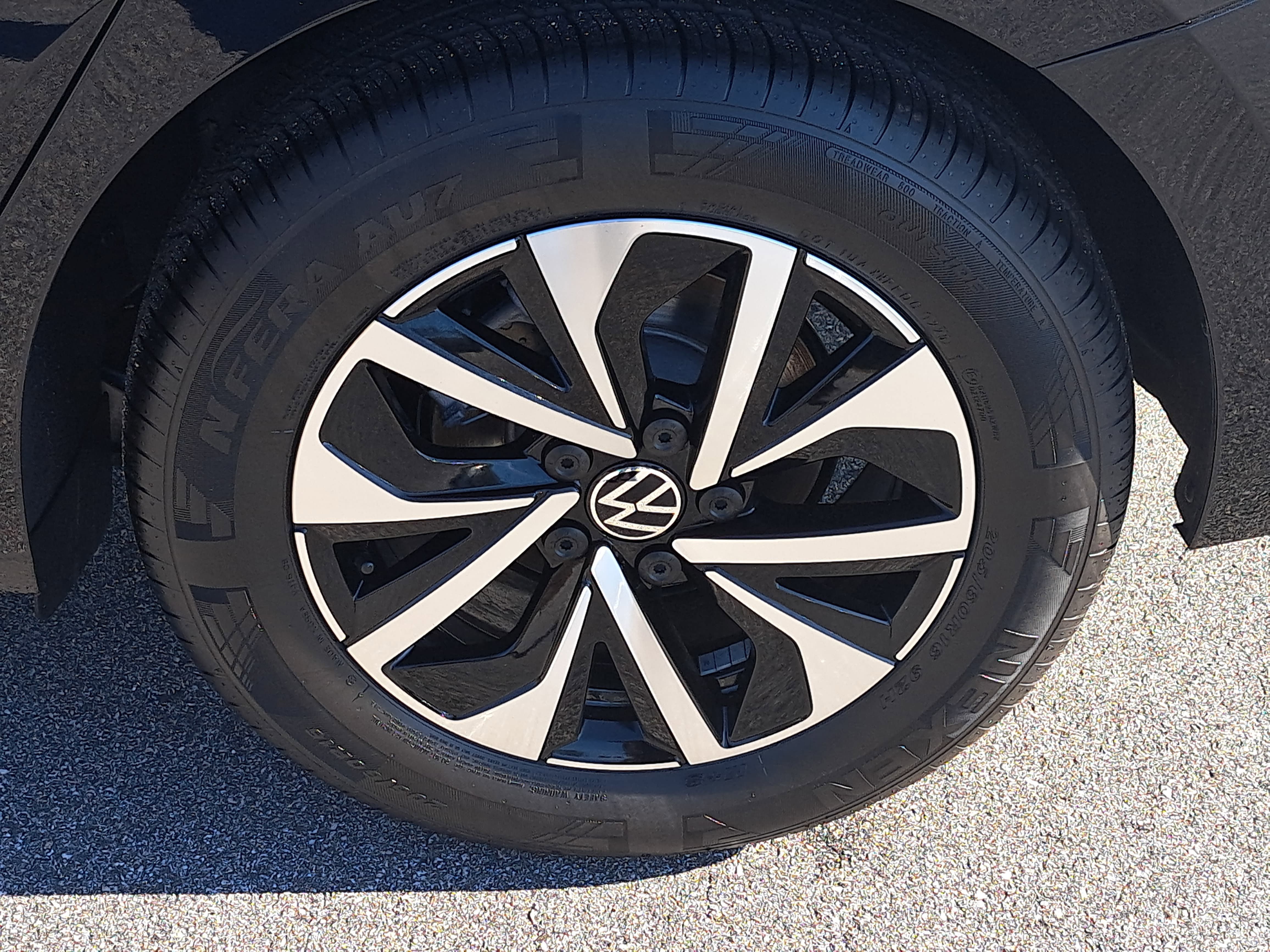 New 2026 Volkswagen Jetta S FWD image 30