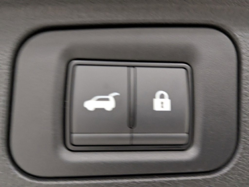 Used 2025 INFINITI QX80 Sensory AWD/4WD image 39