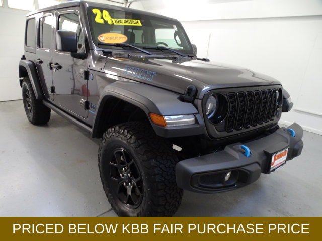 Certified 2024 Jeep Wrangler Unlimited AWD/4WD image 1