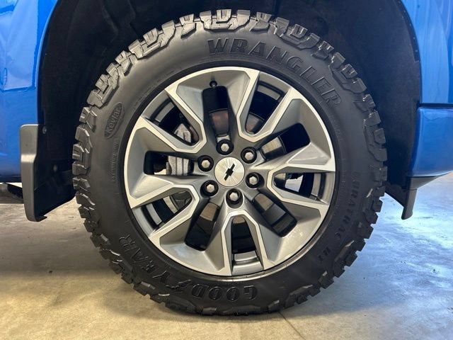 Used 2023 Chevrolet Silverado 1500 RST w/ RST All Star Premium Package AWD/4WD image 11