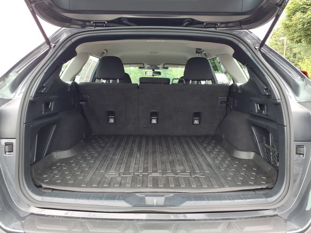Certified 2024 Subaru Outback AWD/4WD image 17