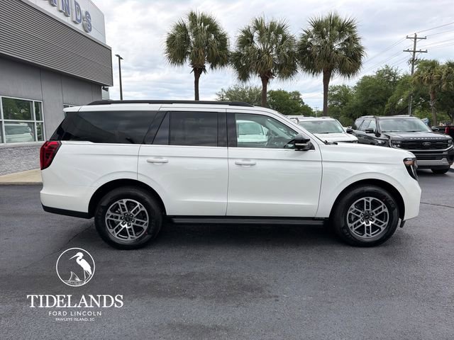 New 2026 Ford Expedition Active RWD image 8
