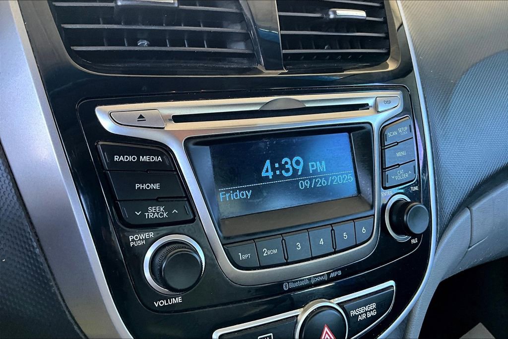 Used 2015 Hyundai Accent Sport image 27