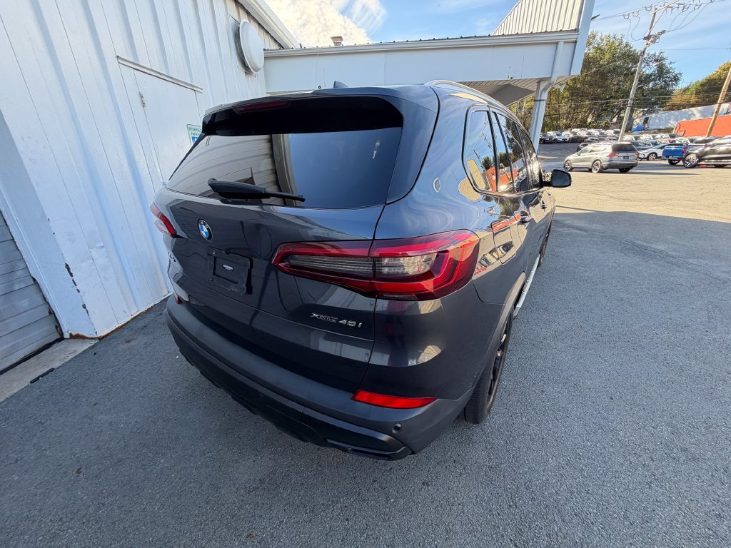 Used 2019 BMW X5 xDrive40i w/ Convenience Package AWD/4WD image 5