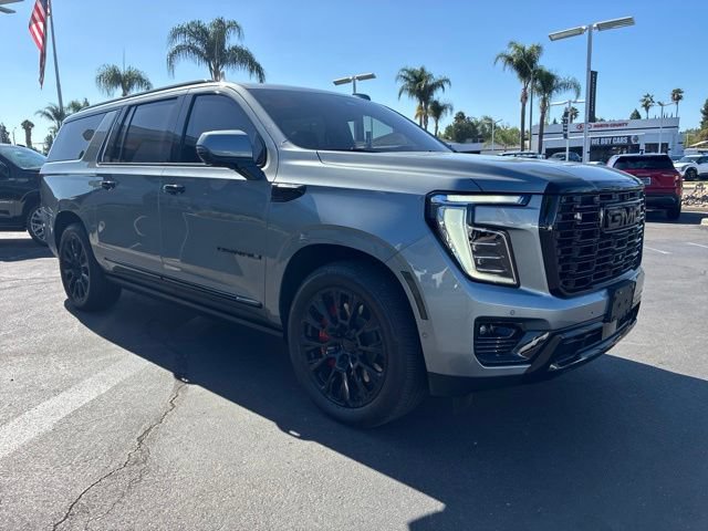 Certified 2026 GMC Yukon XL Denali w/ Denali Reserve Package AWD/4WD image 10