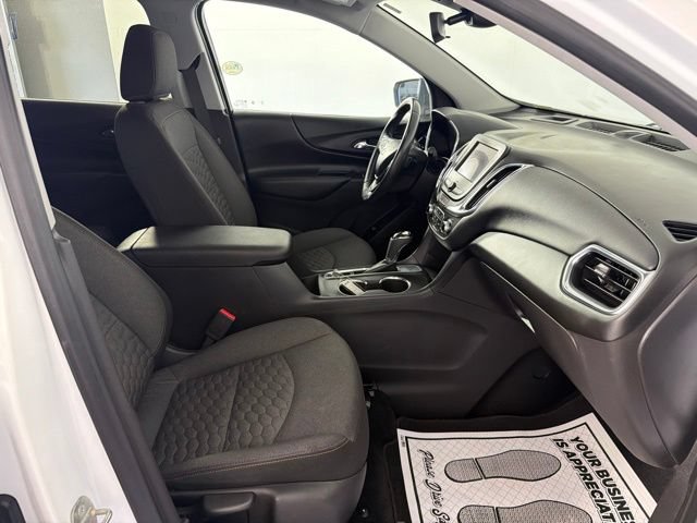 Used 2020 Chevrolet Equinox LT FWD image 25