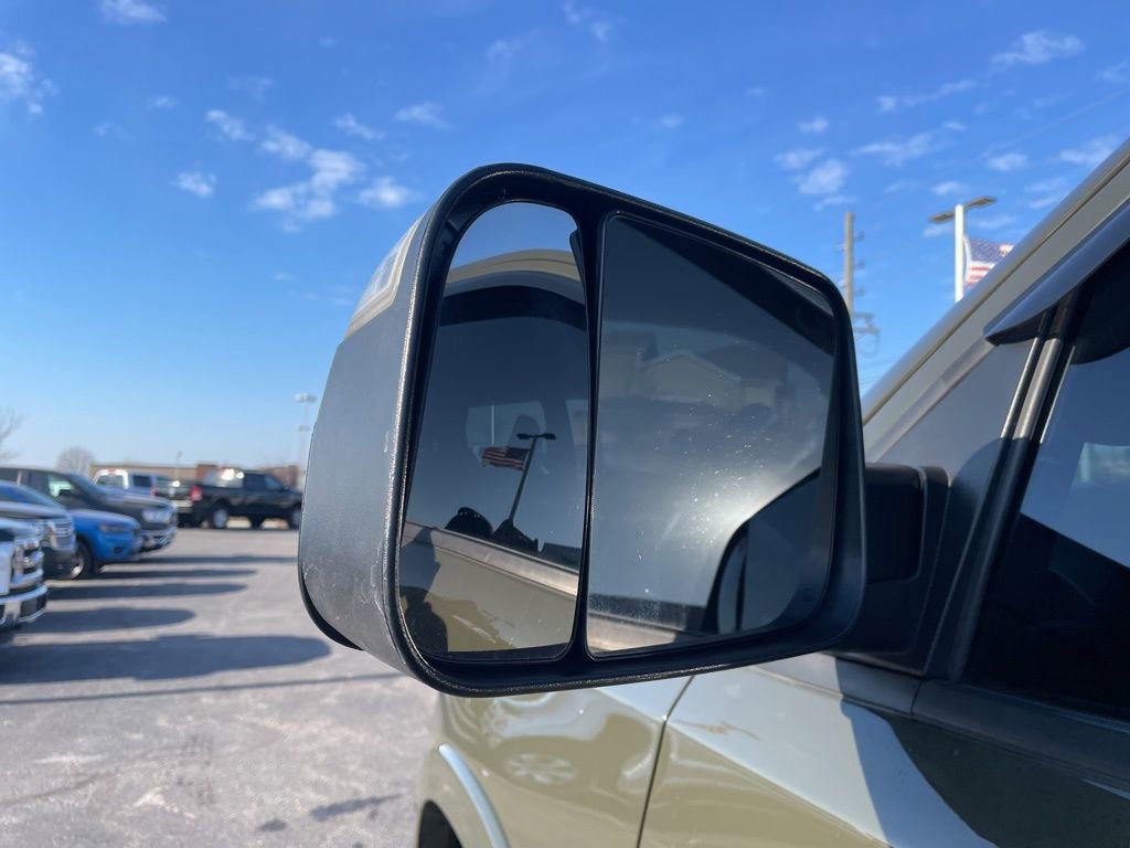 Used 2021 RAM 1500 Big Horn w/ Built-to-serve Edition image 13