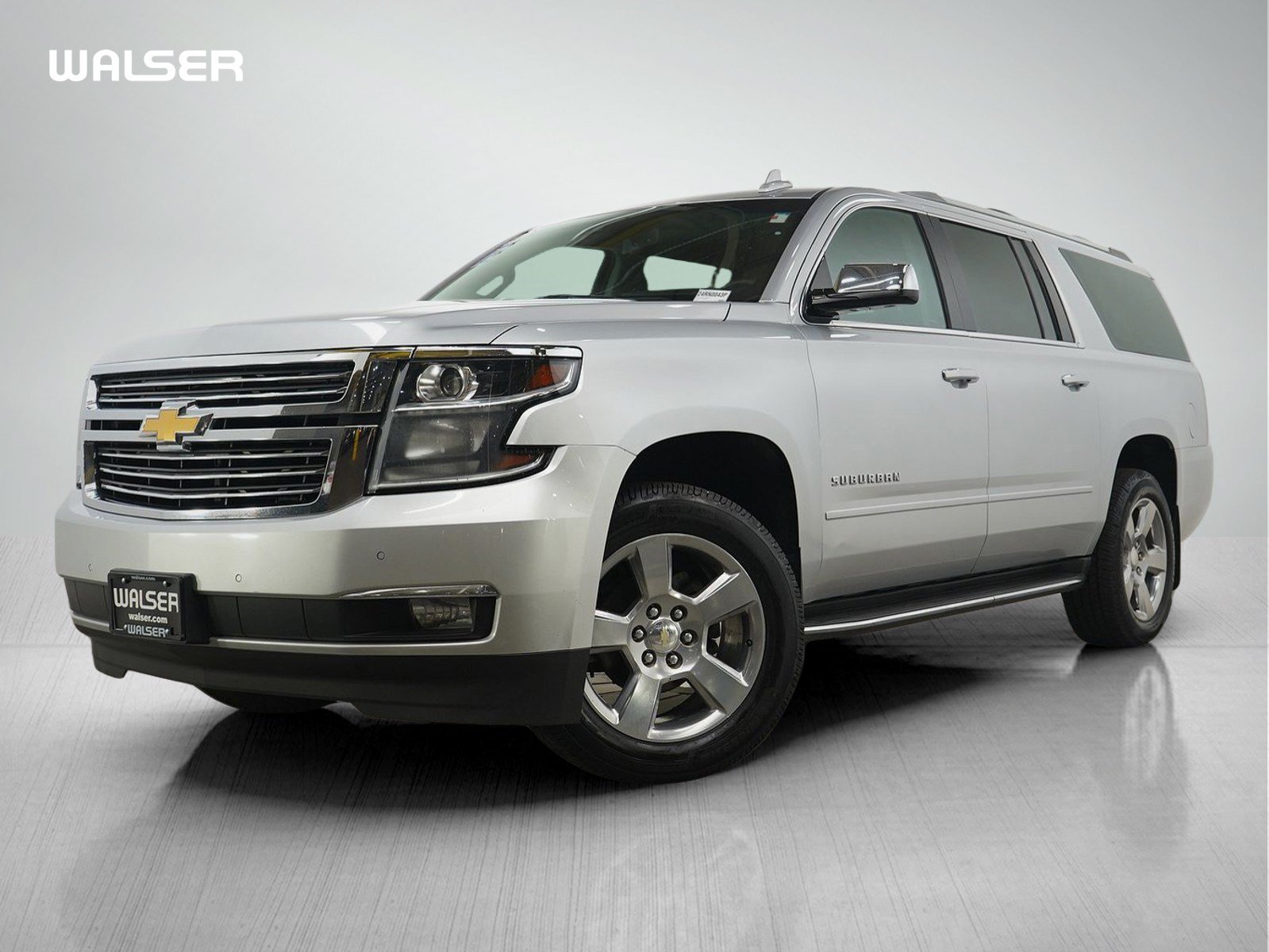 Used 2018 Chevrolet Suburban Premier AWD/4WD image 1