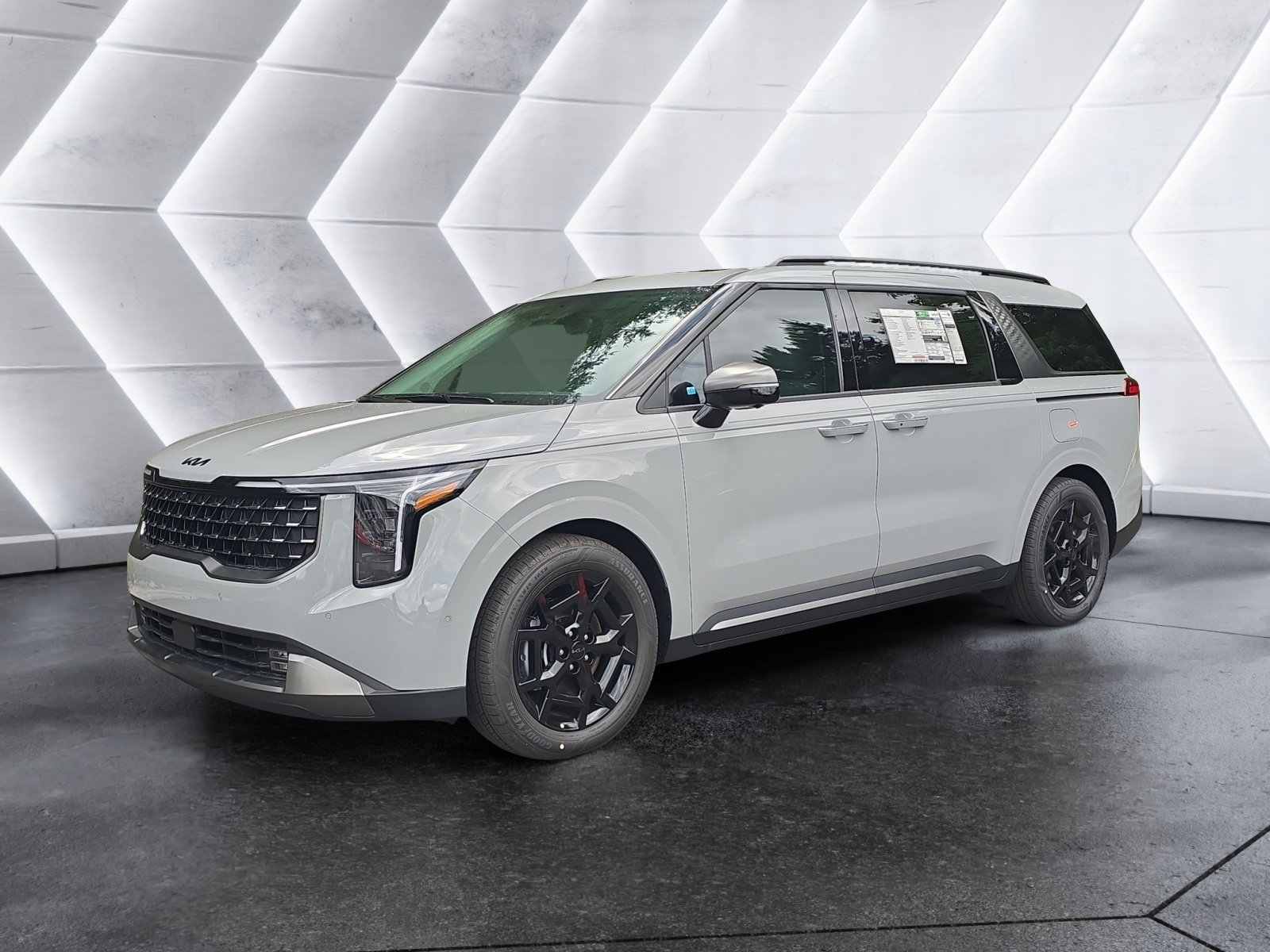 New 2026 Kia Carnival SX w/ SX Dark Edition Package
