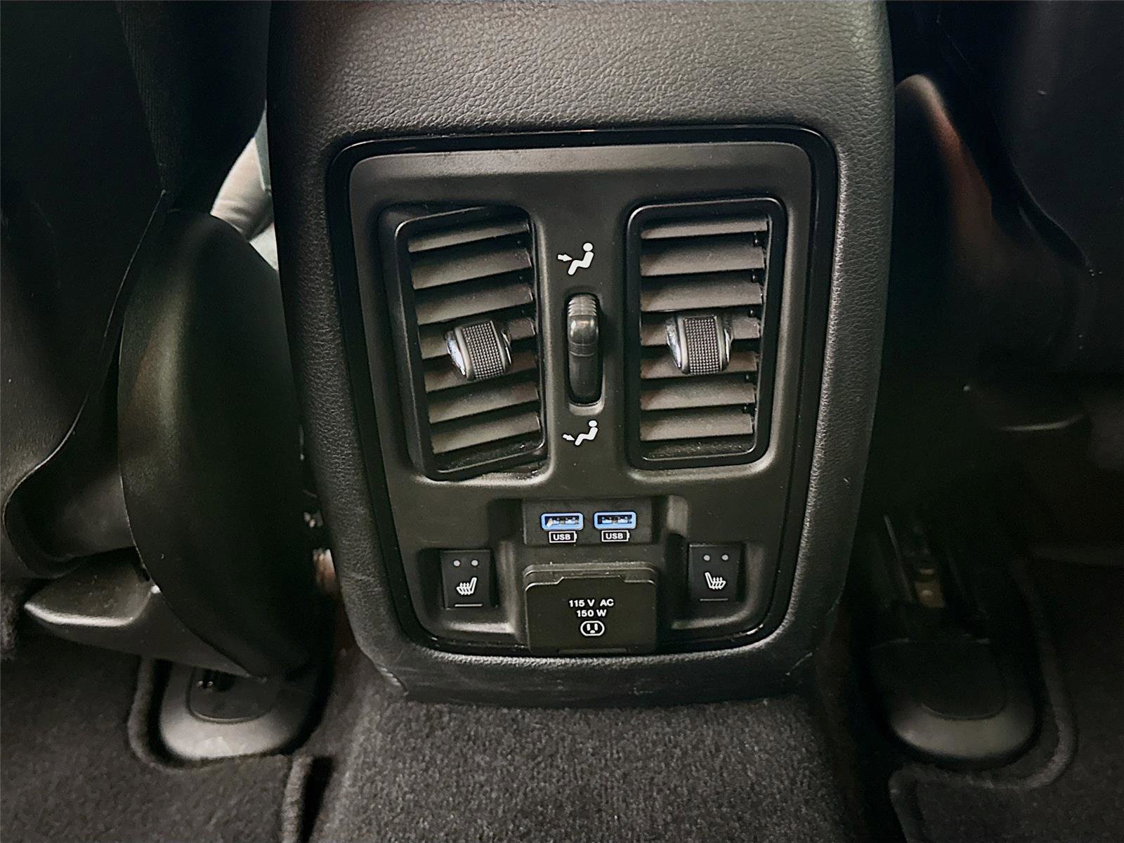 Used 2024 Dodge Durango GT image 23