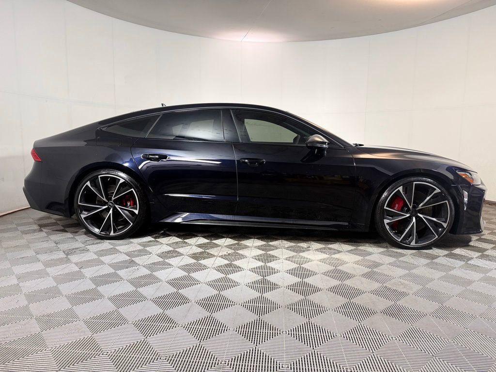 Used 2022 Audi RS 7 Sportback image 9