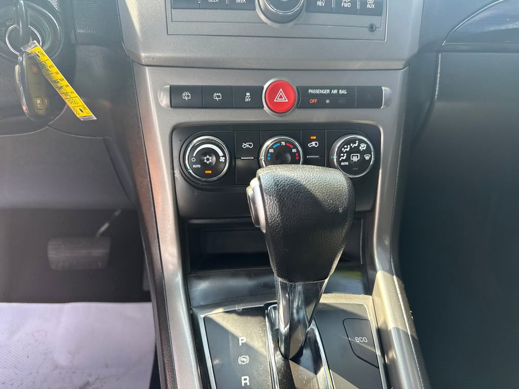 Used 2014 Chevrolet Captiva Sport LS FWD image 19
