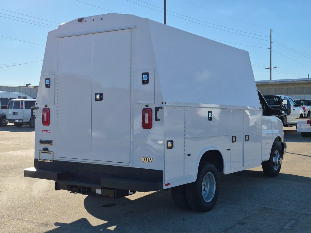 New 2025 Chevrolet Express 3500 w/ Power Convenience Package RWD image 7