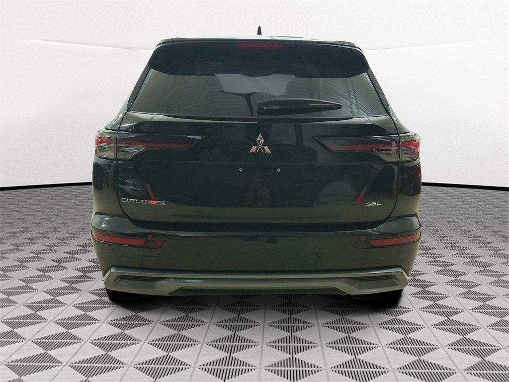 New 2025 Mitsubishi Outlander SEL image 5