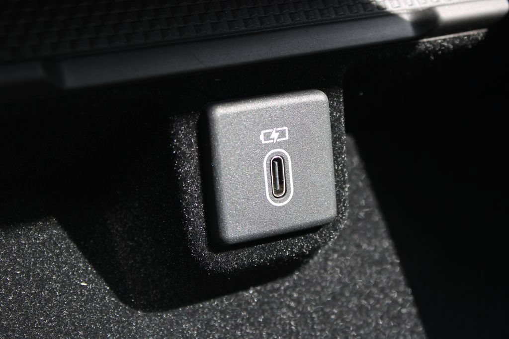 New 2026 Land Rover Range Rover SE AWD/4WD image 24