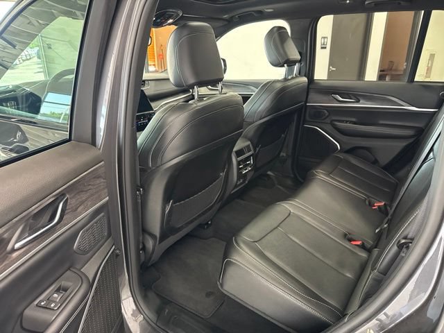 Used 2024 Jeep Grand Cherokee Limited 4xe AWD/4WD image 24