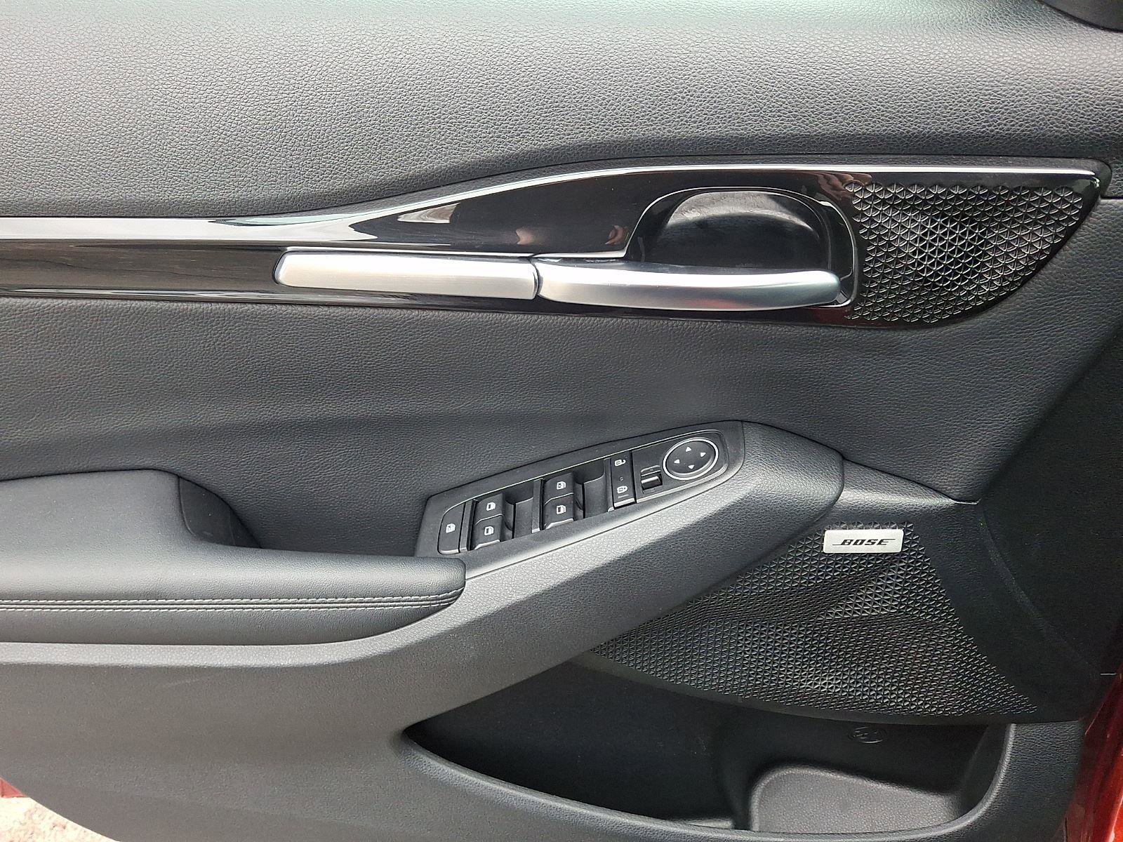 Used 2023 Kia Seltos SX image 33