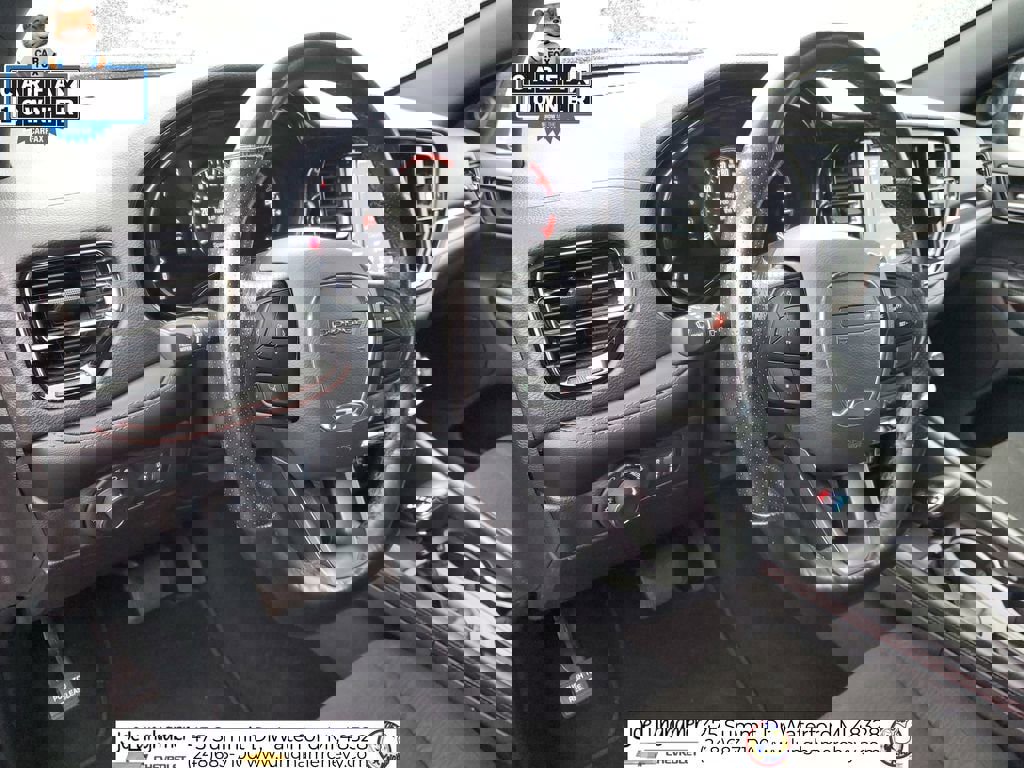 Used 2023 Dodge Durango GT image 7