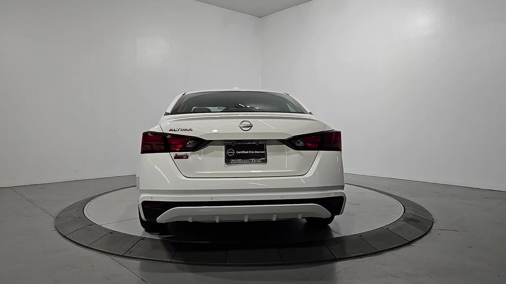 Certified 2025 Nissan Altima 2.5 S FWD image 4