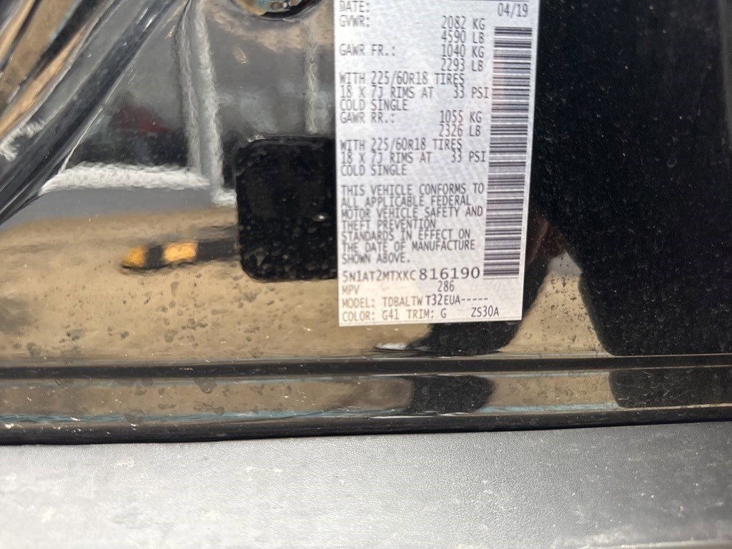 Used 2019 Nissan Rogue SV w/ Premium Package image 26