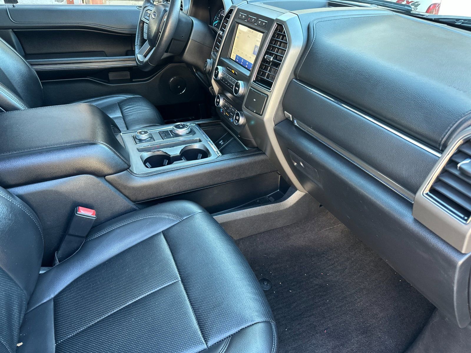 Used 2020 Ford Expedition Max XLT w/ Equipment Group 202A image 19