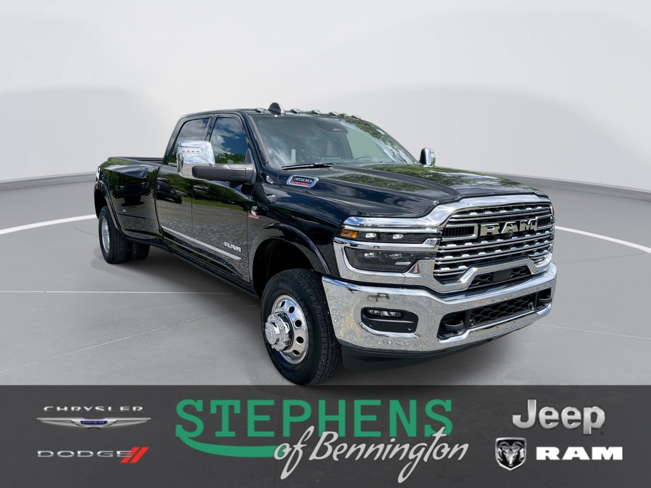 New 2026 RAM 3500 Limited AWD/4WD image 1