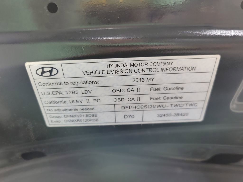 Used 2013 Hyundai Accent SE image 52