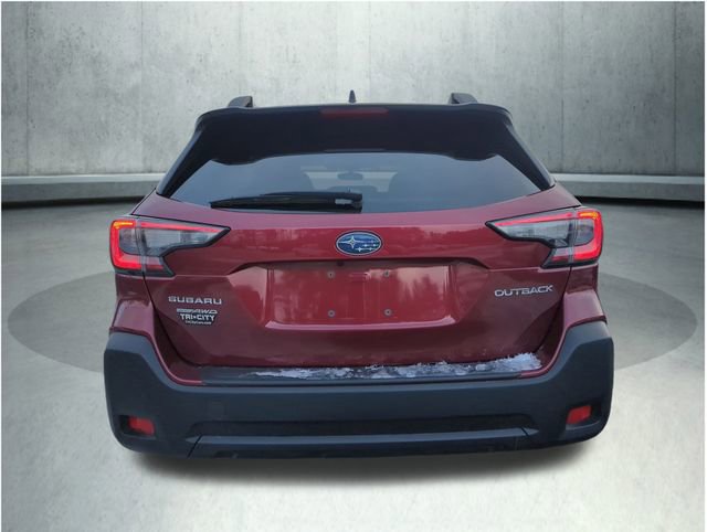Used 2023 Subaru Outback Premium image 5